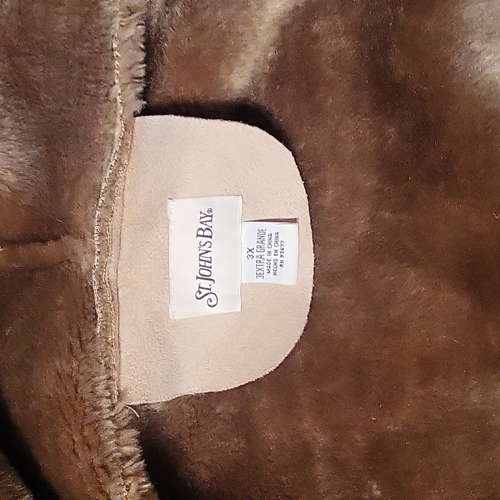 Coat - Picture 3 of 3